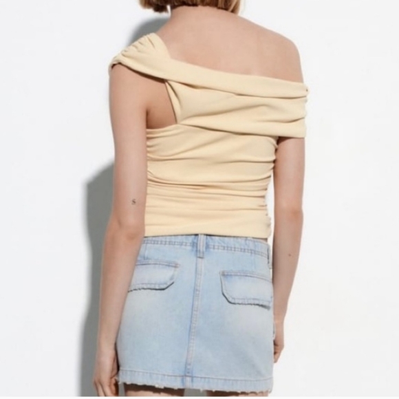 ZARA ASYMMETRIC TOP SIZE L - Picture 2 of 5